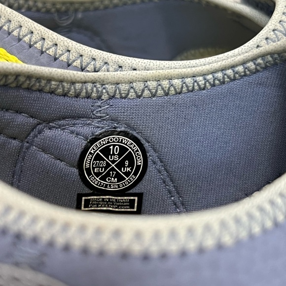 KEEN Girl Sandals - Picture 6 of 8